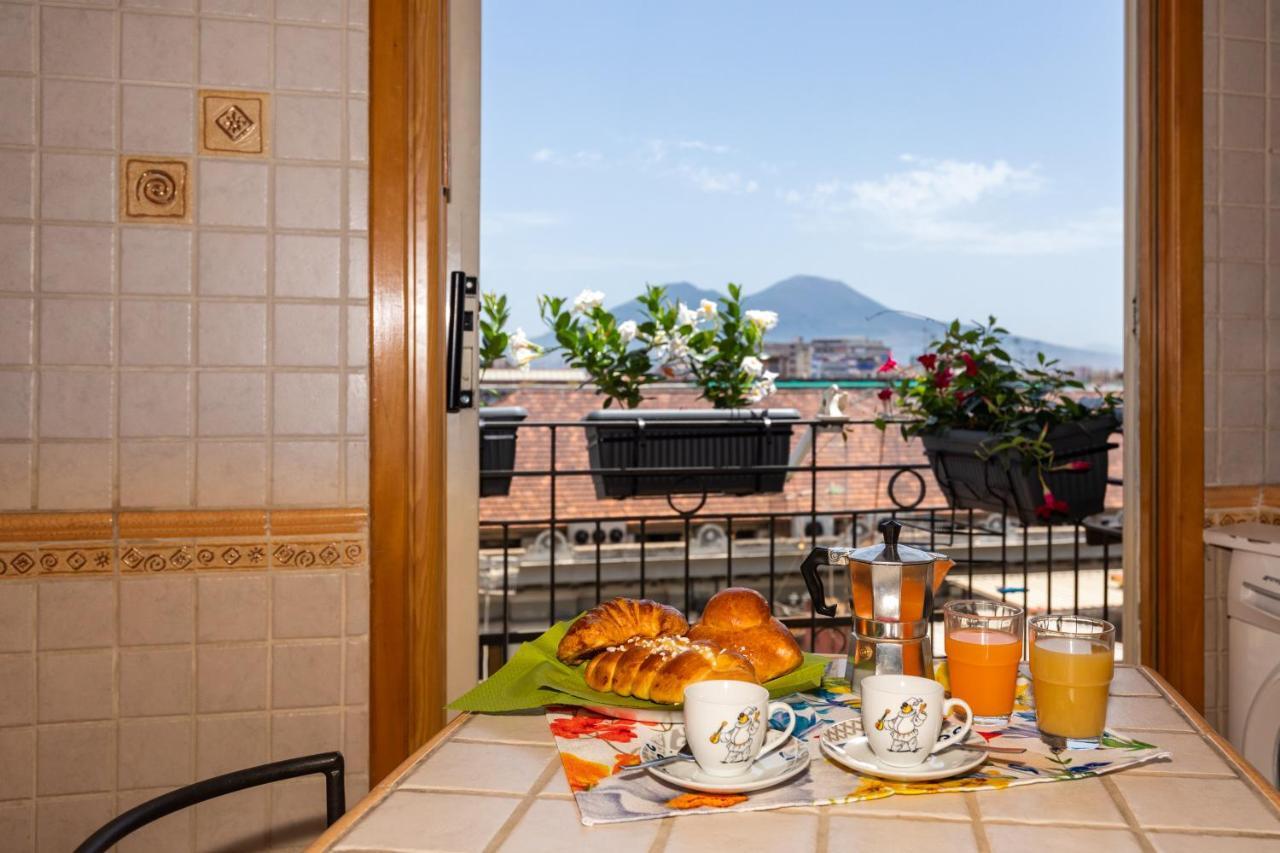 Salotto Napoletano 381 Appartement *