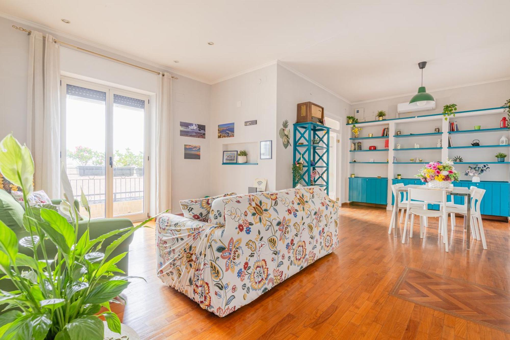 Apartment Salotto Napoletano 381 Naples